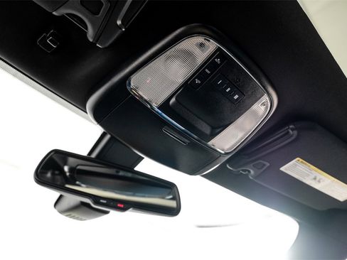 Used 2020 Dodge Charger R/T w/ Navigation & Travel Group image 25