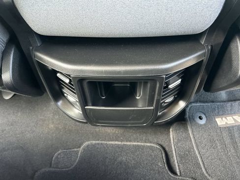 Used 2019 RAM 1500 Big Horn AWD/4WD image 21