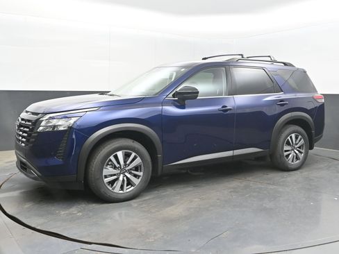 New 2026 Nissan Pathfinder SL FWD image 4