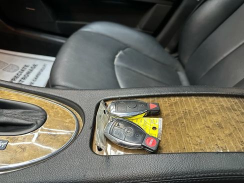 Used 2008 Mercedes-Benz E 350 4MATIC Sedan w/ Premium Pkg 1 image 17