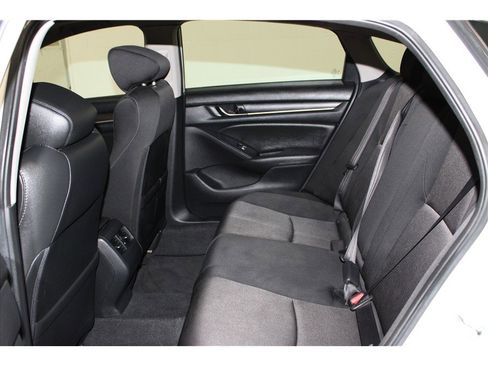 Used 2020 Honda Accord EX image 12