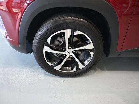 Used 2024 Chevrolet Trax RS w/ Driver Confidence Package FWD image 28