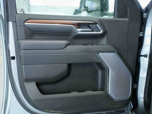 Used 2025 GMC Sierra 2500 Denali w/ Denali Reserve Package image 14