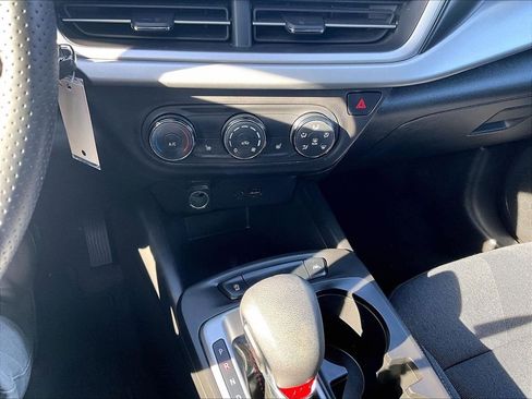 Used 2024 Chevrolet Trax RS w/ Driver Confidence Package FWD image 25