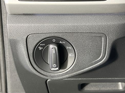 Used 2022 Volkswagen Atlas SEL image 10