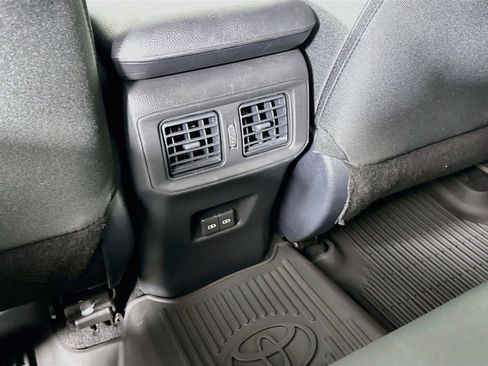Certified 2025 Toyota RAV4 XLE FWD image 35