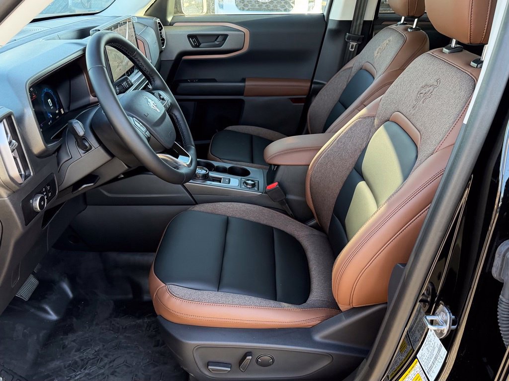 New 2026 Ford Bronco Sport Outer Banks w/ Sasquatch Outer Banks Package AWD/4WD image 13