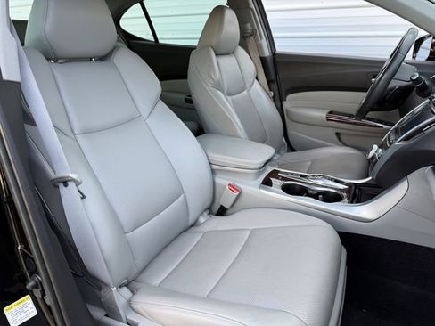 Used 2016 Acura TLX V6 w/ Technology Package FWD image 27