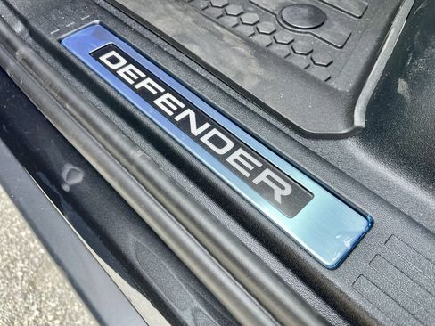 New 2026 Land Rover Defender 110 X AWD/4WD image 38