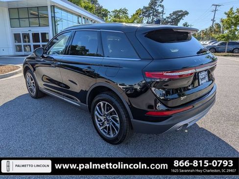 Used 2022 Lincoln Corsair FWD image 6