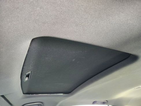 Used 2023 Honda Passport EX-L image 32