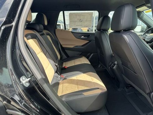 New 2026 Chevrolet Equinox ACTIV AWD/4WD image 14