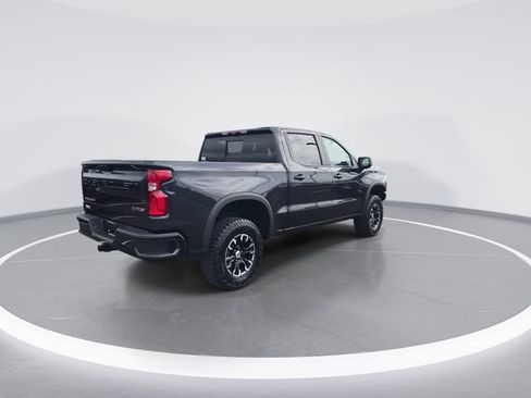 Used 2023 Chevrolet Silverado 1500 ZR2 w/ Technology Package AWD/4WD image 8