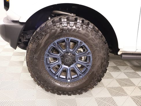 Used 2023 Ford Bronco Outer Banks AWD/4WD image 17