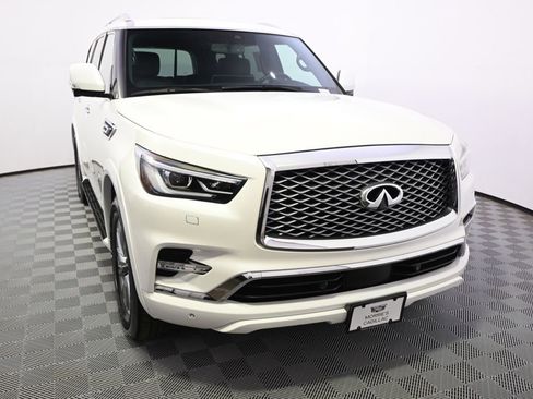 Used 2024 INFINITI QX80 Luxe image 9