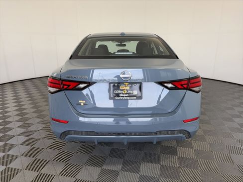 Certified 2025 Nissan Sentra SV FWD image 9