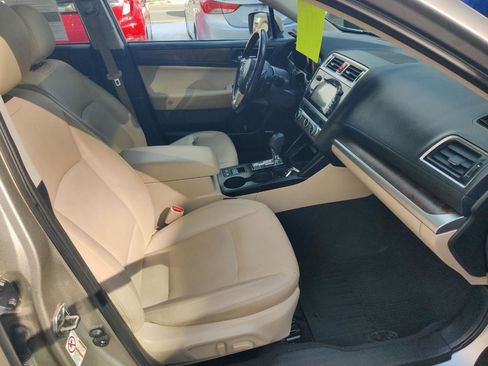 Used 2016 Subaru Outback 2.5i Limited image 18