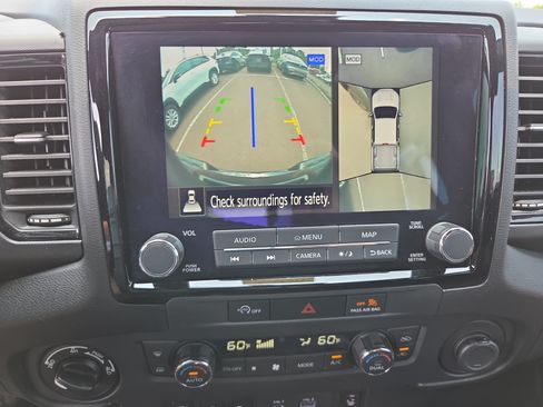 Used 2023 Nissan Frontier PRO-4X AWD/4WD image 24