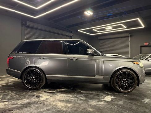 Used 2015 Land Rover Range Rover Supercharged AWD/4WD image 4