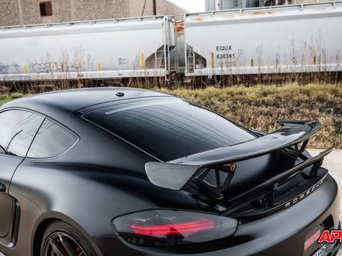 Used 2017 Porsche 718 Cayman image 26