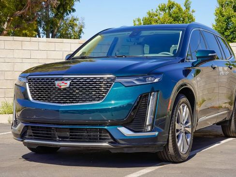Certified 2024 Cadillac XT6 Premium Luxury w/ Technology Package AWD/4WD image 2