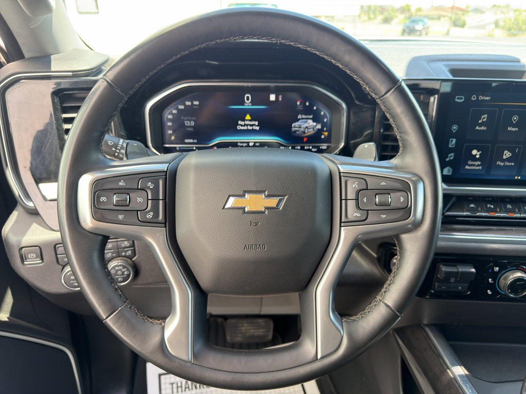 Used 2023 Chevrolet Silverado 1500 LTZ AWD/4WD image 16