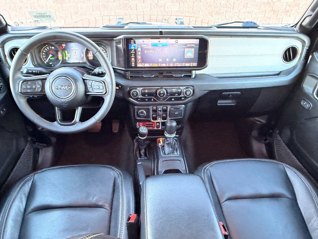 Used 2024 Jeep Wrangler Unlimited AWD/4WD image 13