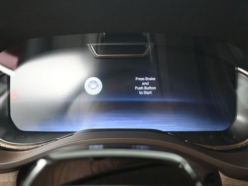 Used 2025 RAM 1500 Limited AWD/4WD image 32