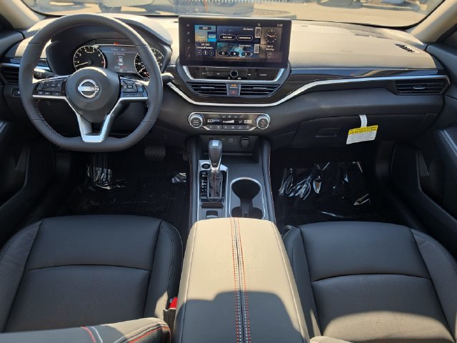 New 2026 Nissan Altima 2.5 SR w/ SR Premium Package FWD image 12