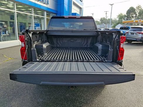 Used 2023 Chevrolet Silverado 1500 LT AWD/4WD image 38