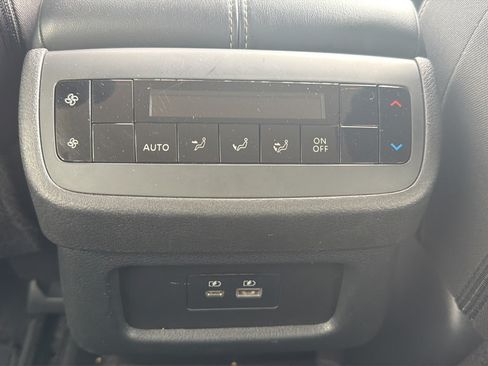 Certified 2024 Nissan Pathfinder SV AWD/4WD image 18