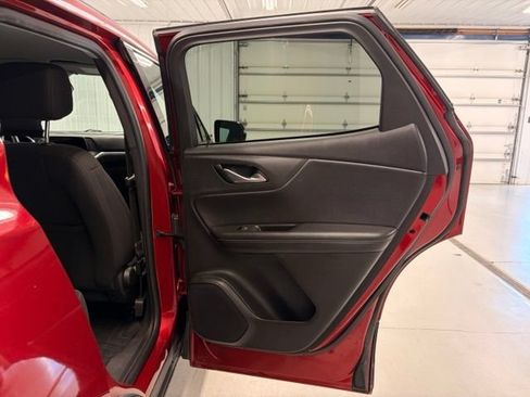 Used 2021 Chevrolet Blazer LT FWD image 8