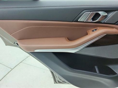 Used 2026 BMW X5 sDrive40i image 31