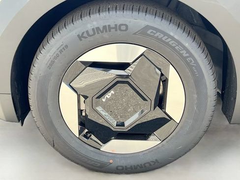 New 2026 Kia EV9 Light RWD image 34