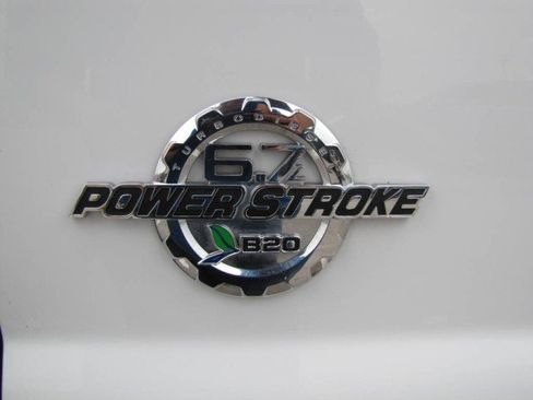 Used 2012 Ford F550 2WD Crew Cab Super Duty w/ Payload Upgrade Pkg image 27