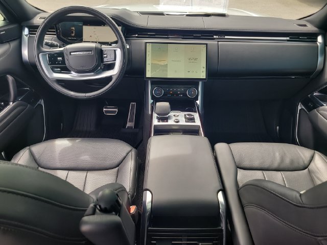 Used 2023 Land Rover Range Rover SE AWD/4WD image 14