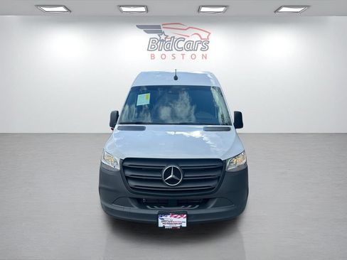 Used 2023 Mercedes-Benz Sprinter 2500 w/ Acoustic Package image 2