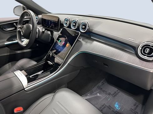 Used 2025 Mercedes-Benz C 300 4MATIC Sedan image 12