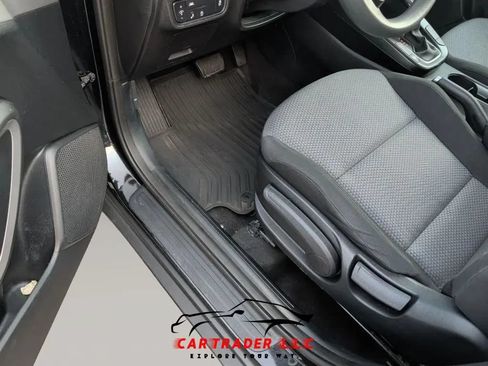 Used 2022 Kia Soul LX w/ Technology Package FWD image 24