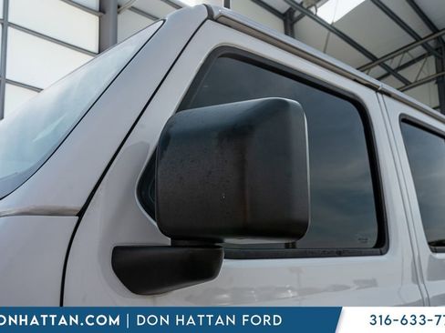 Used 2019 Jeep Wrangler Unlimited Sahara AWD/4WD image 27