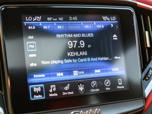 Used 2019 Maserati Ghibli S image 27