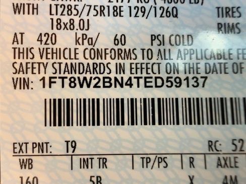 Certified 2026 Ford F250 Lariat w/ Tremor Off-Road Package AWD/4WD image 33