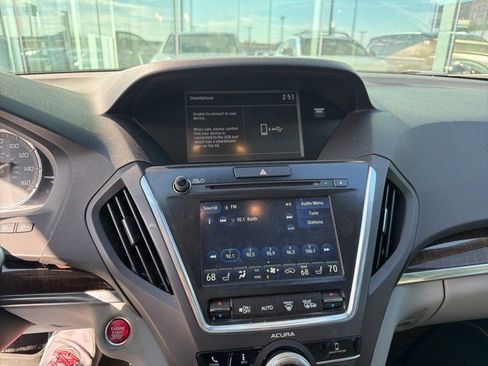 Used 2018 Acura MDX FWD image 13