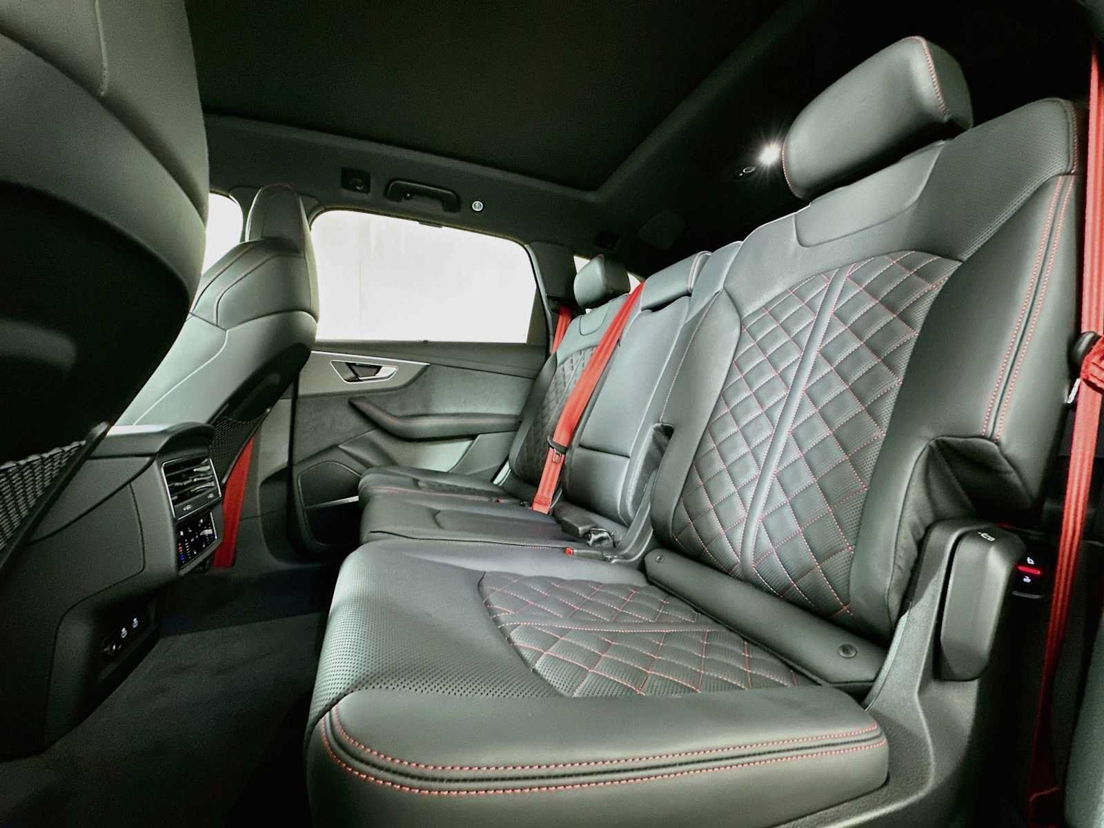 New 2026 Audi Q7 3.0T Prestige AWD/4WD image 23