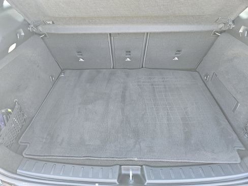 Certified 2025 Mercedes-Benz GLA 250 image 33