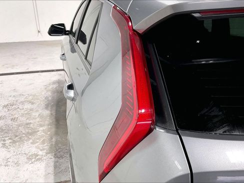 Used 2024 Kia Niro Wind w/ Wind Preserve Package FWD image 38
