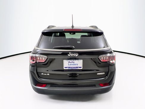 Used 2022 Jeep Compass Latitude AWD/4WD image 6