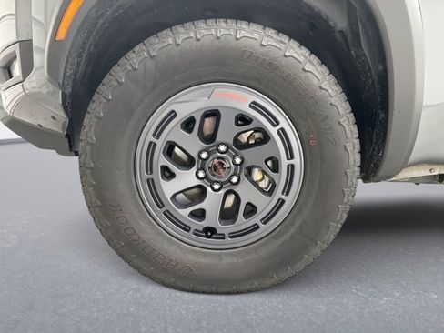 Used 2026 Nissan Frontier PRO-4X AWD/4WD image 21