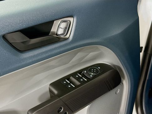 Used 2025 Ford Maverick XL w/ 4K Tow Package image 20