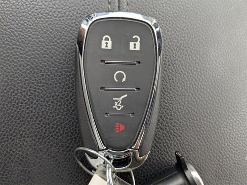 Certified 2022 Chevrolet Equinox Premier image 25